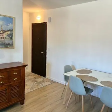 Apartment Florent T2 Plein Centre *